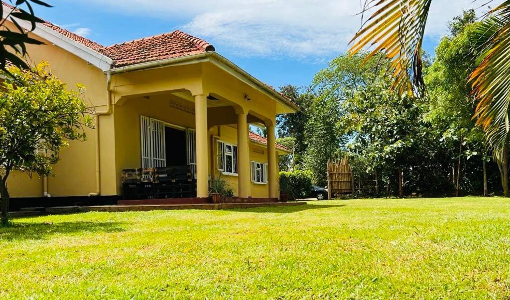 Bed and Breakfast Buutu Nest Jinja Zewnętrze zdjęcie